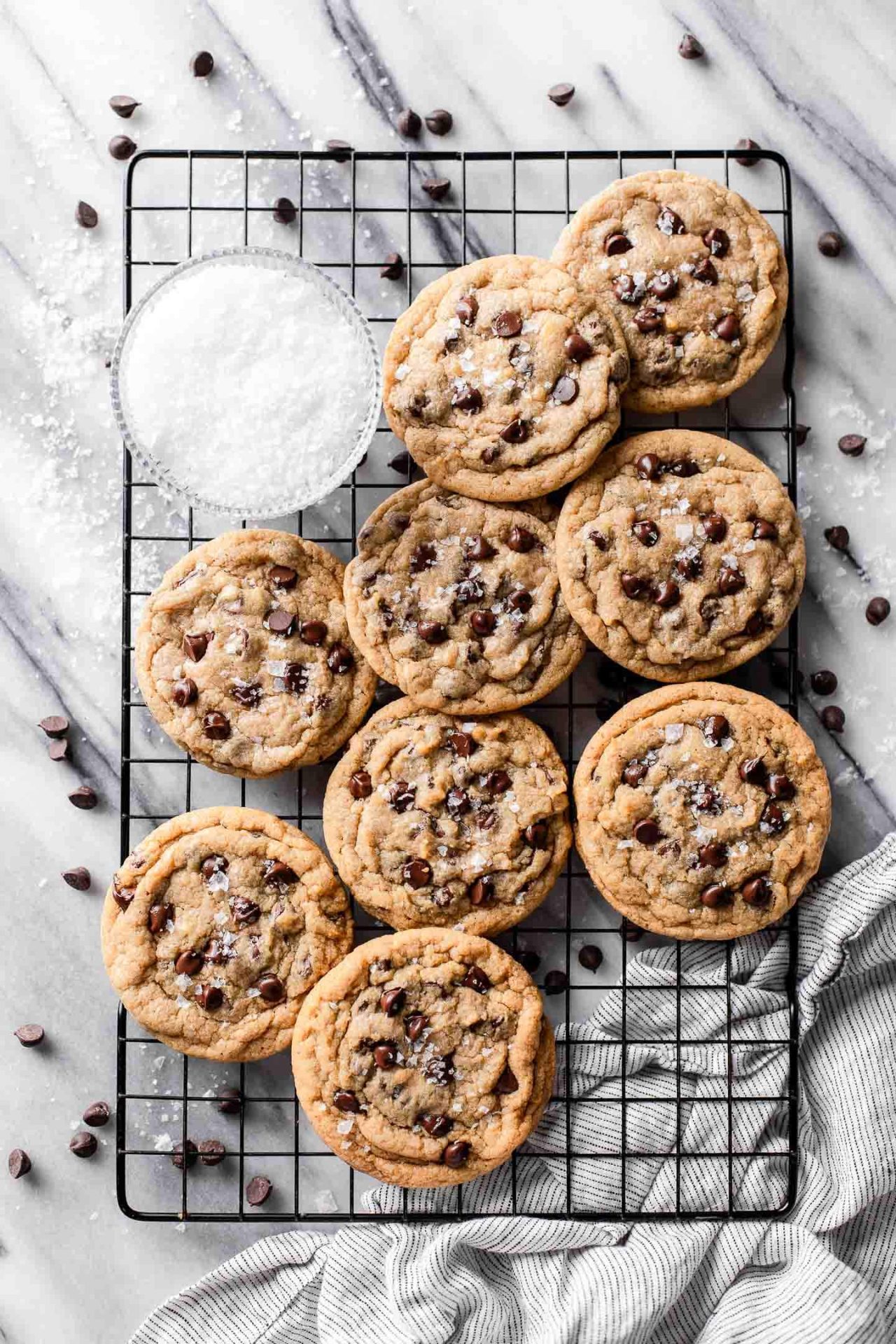 eggless chocolate chip cookies on wire rack